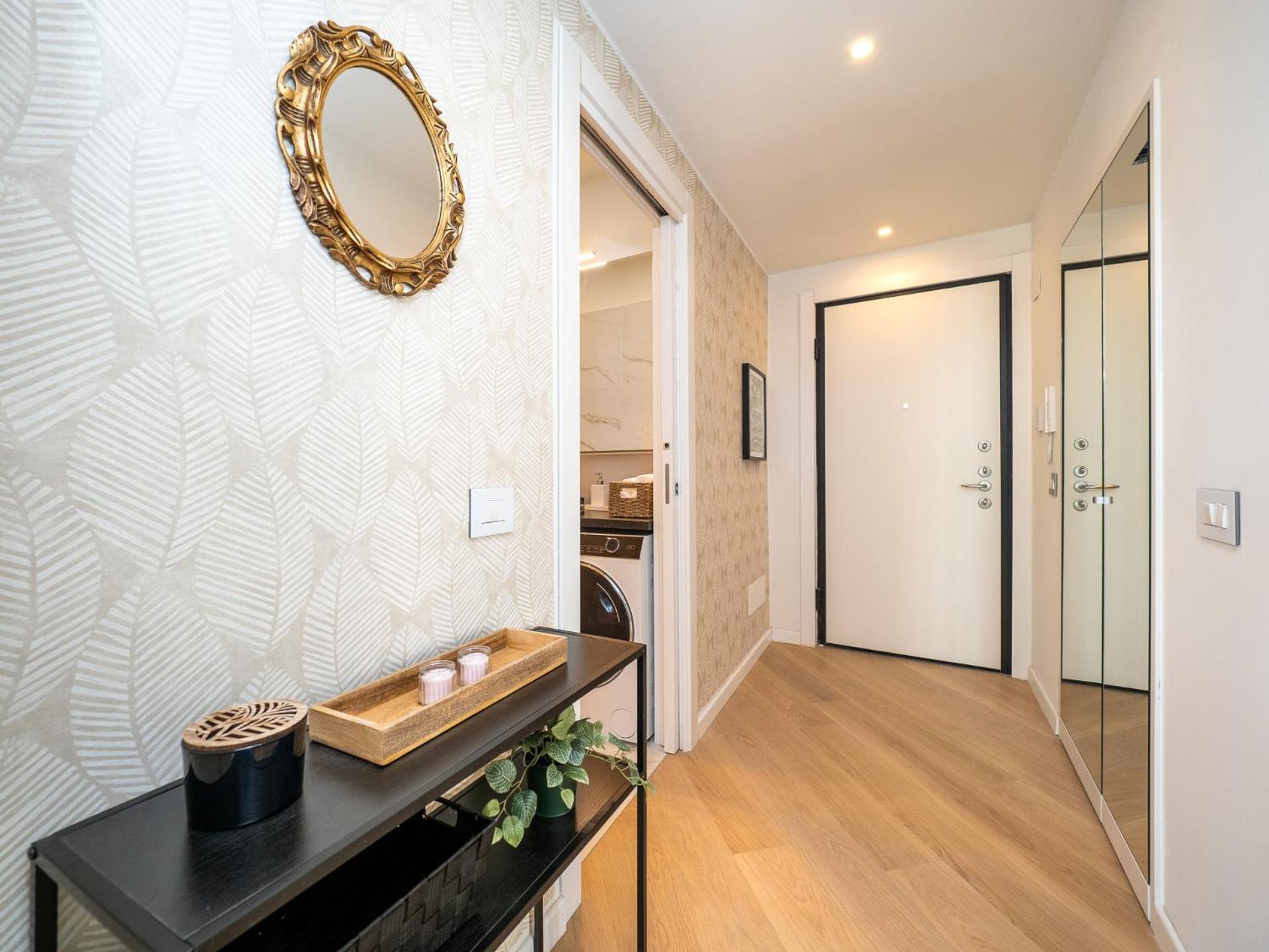 Appartamento Arco Della Pace - Elegant For 3 Guests *